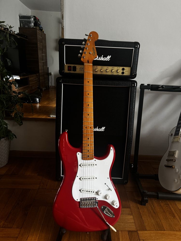 Squier stratocaster classic vibe cv 50’ fiesta red gitara fender