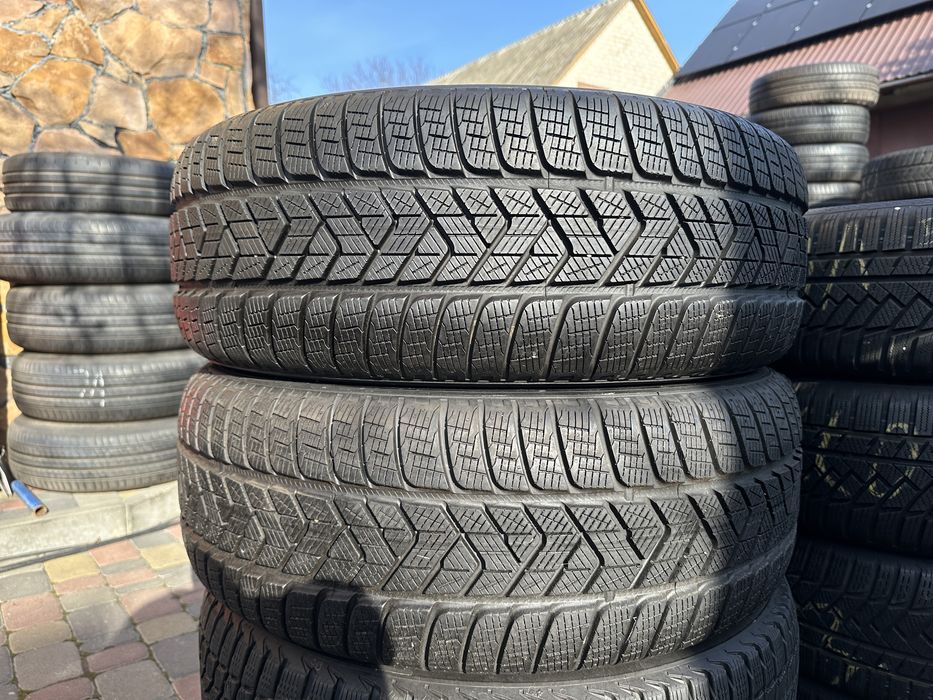 235/65R17 зимова гума Pirelly Scorpion 2022рік