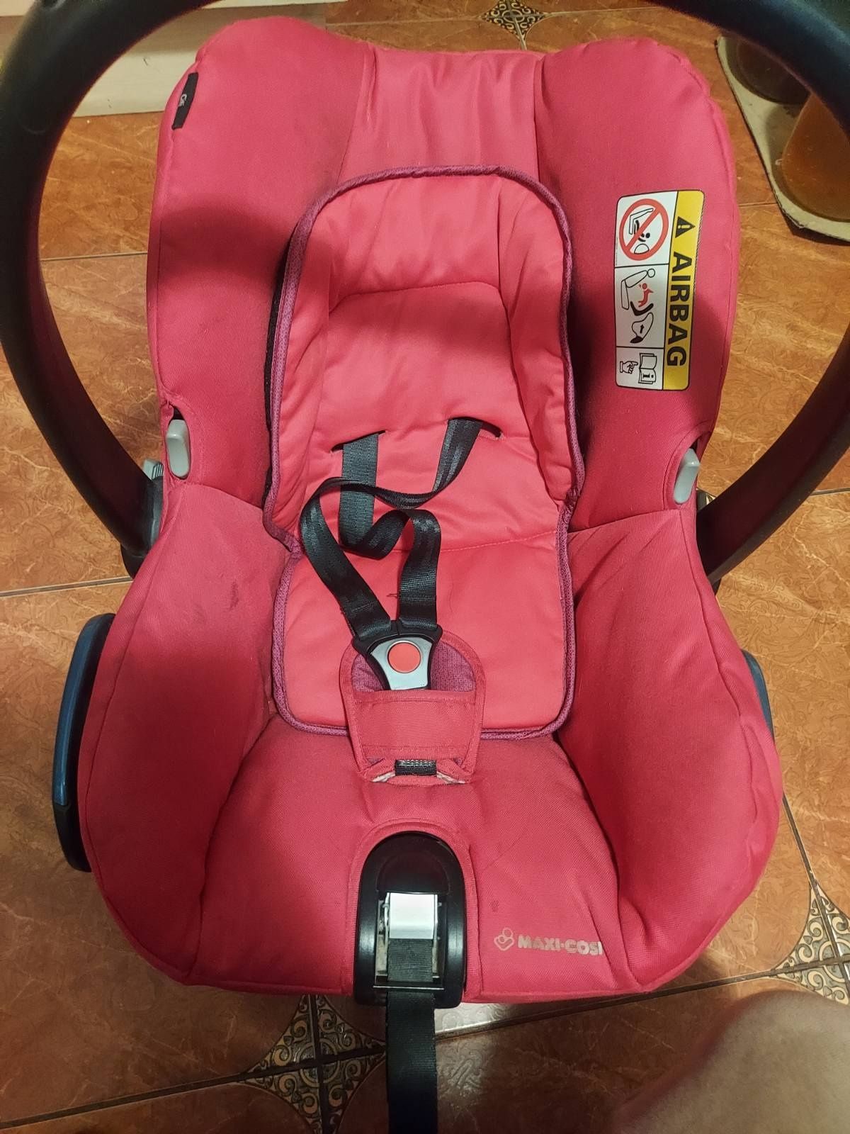 Продам дитяче авто крісло від 0 до 12 місяців