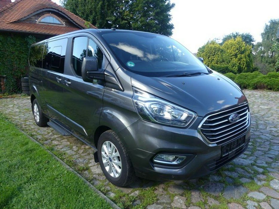 Ford Tourneo Custom 2,0 Tdci Long L2H1 Tourneo 9-osobowy