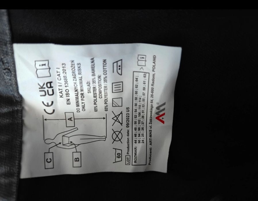 Zestaw Ogrodniczki i kurtka profesional r. 102