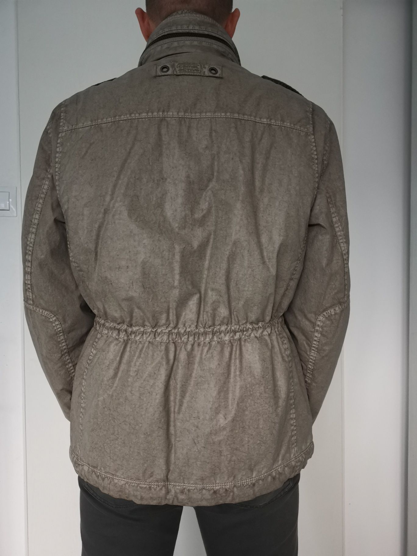 Kurtka CAMEL ACTIVE roz. 48 (M)