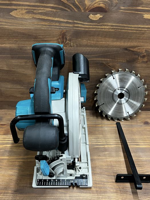 Makita DHS680 безщіткова акумуляторна пила,паркетка