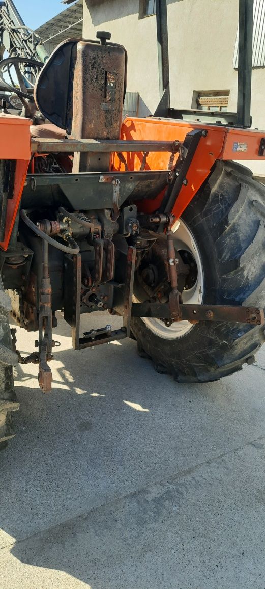 Zetor 6245 z turem