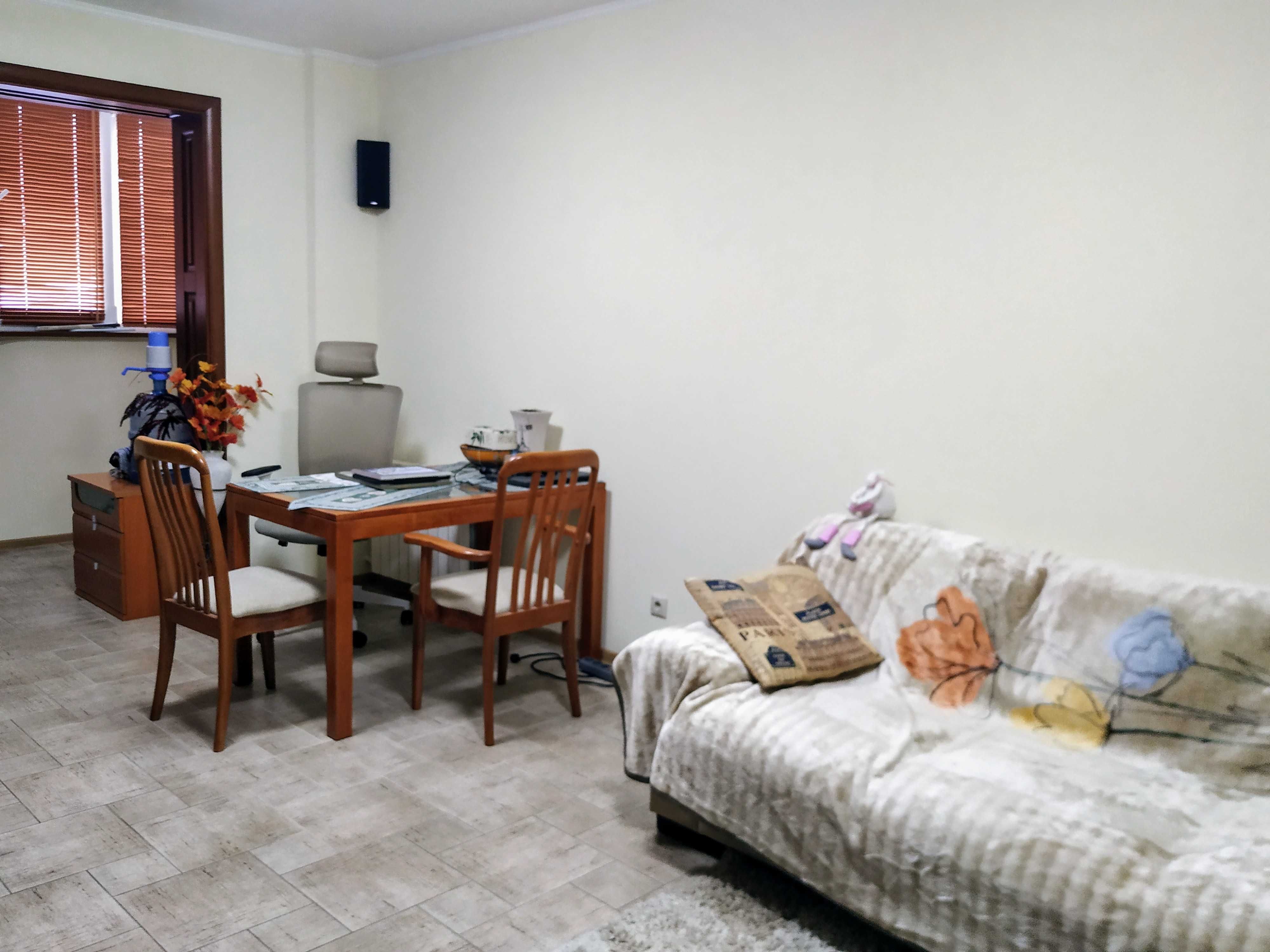 Продаж 1 кімнатної квартири з ремонтом вулиця Лісківська 30, Троєщина