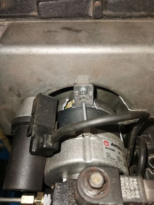 Piec olejowy buderus g115