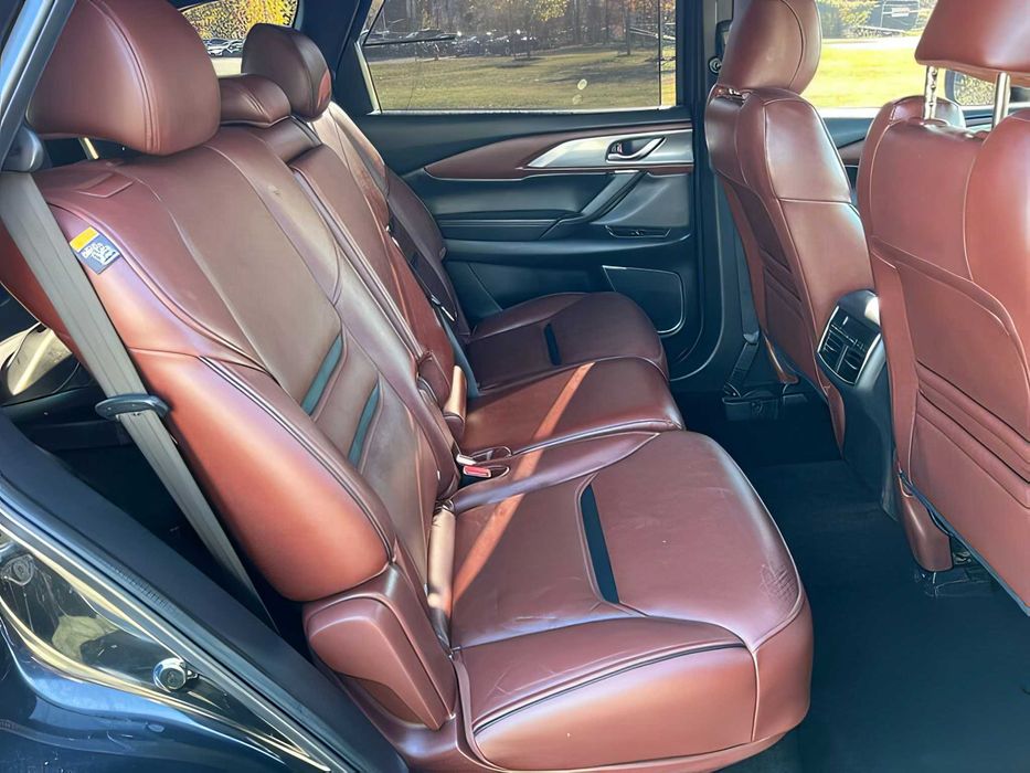 Mazda CX-9      2017