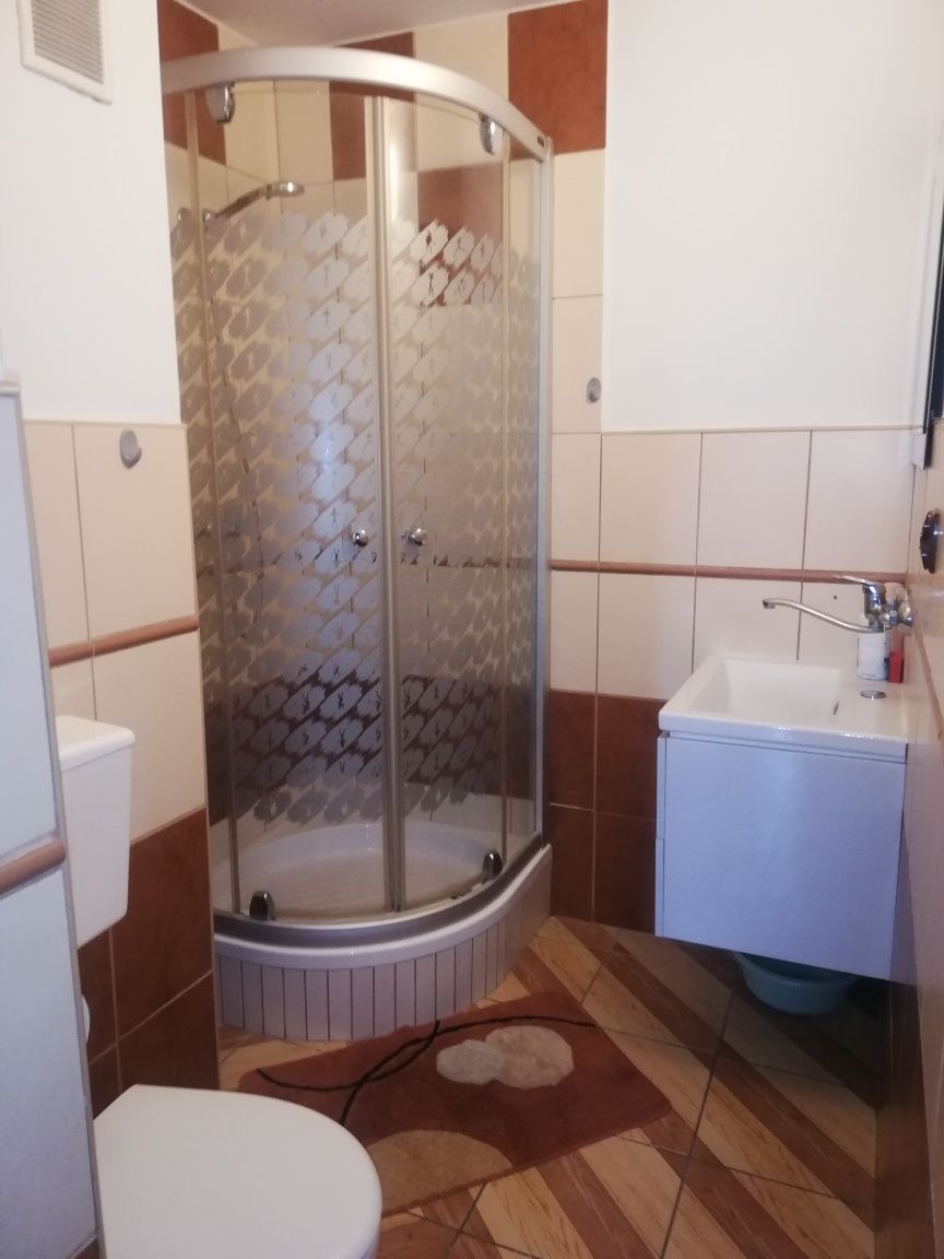 Domek 2 nad jeziorem w Borach Tucholskich