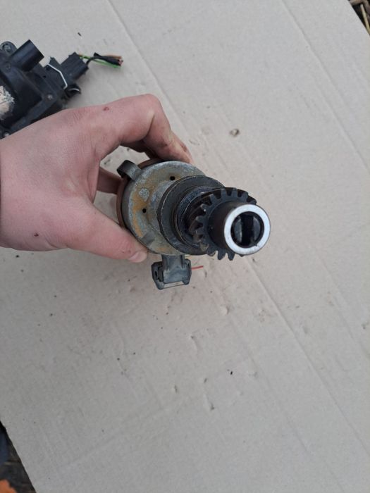 Трамблер фольцваген пассат гольф бора толедо сеат ауди 80