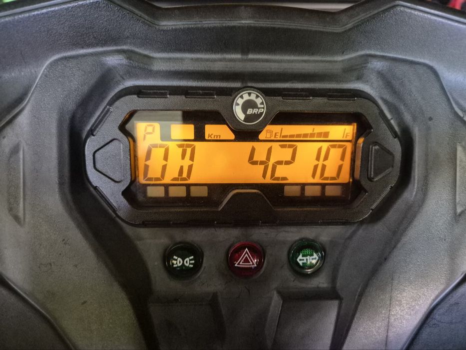 Can Am Outlander 570 (mapa 60 km)• 2018•pług•grzane manetki