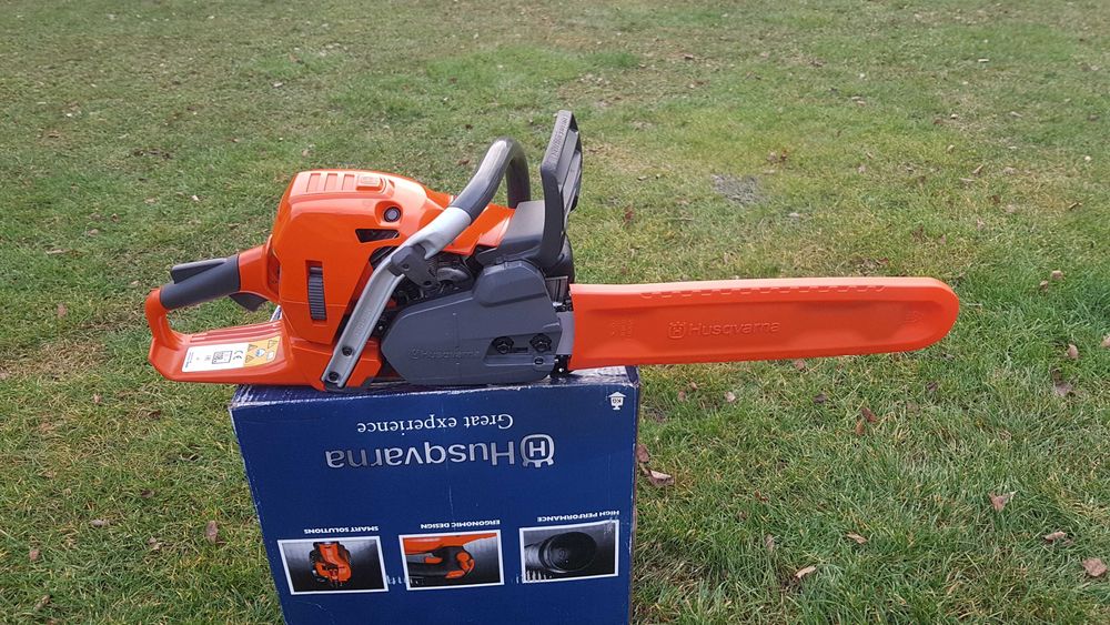 Piła spalinowa Husqvarna 555 Mark II 4.2KM