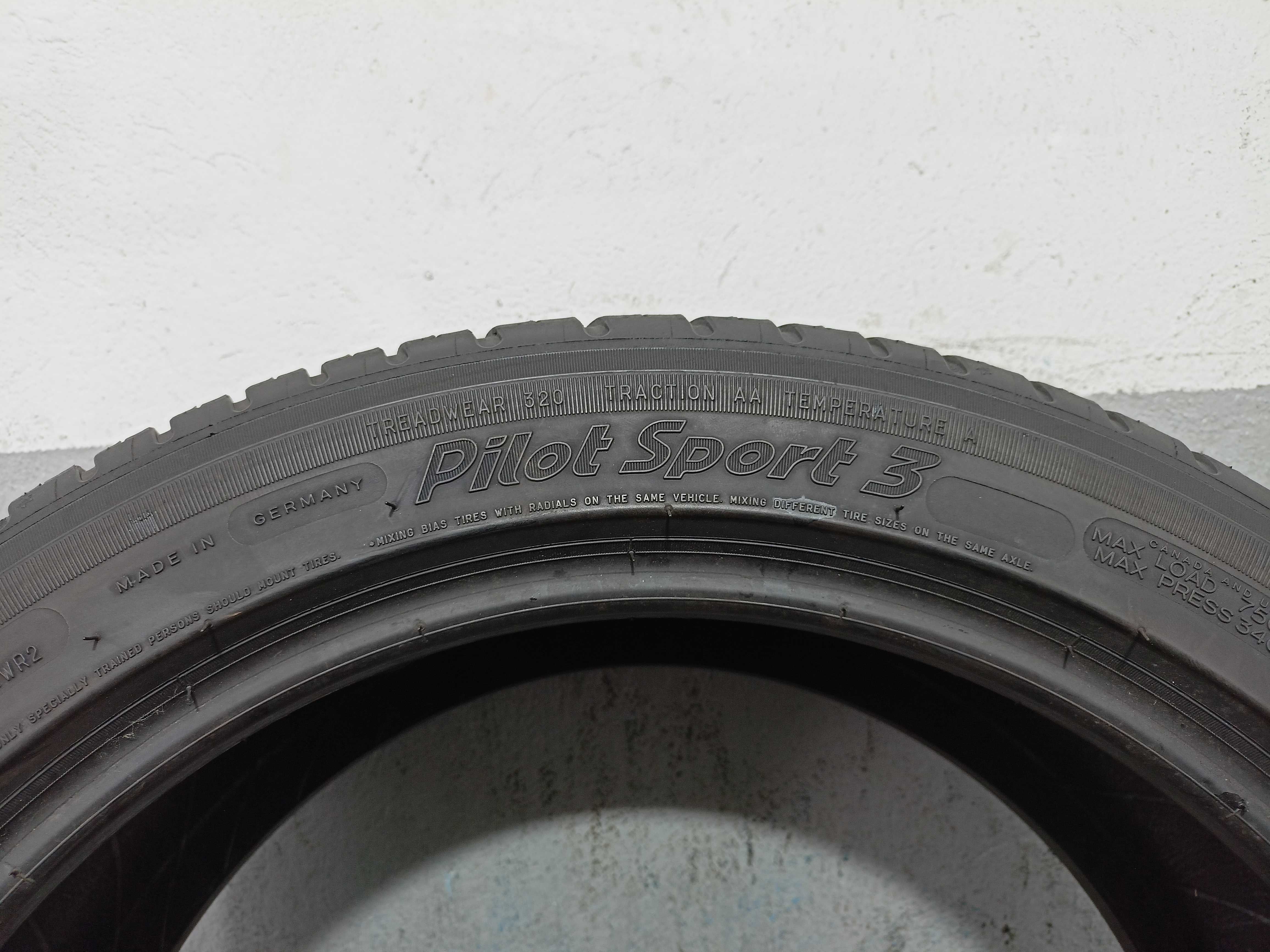 Michelin Pilot Sport 3 235/45/18 16r. 98Y 2x7,00mm 2x6,4mm (2534)