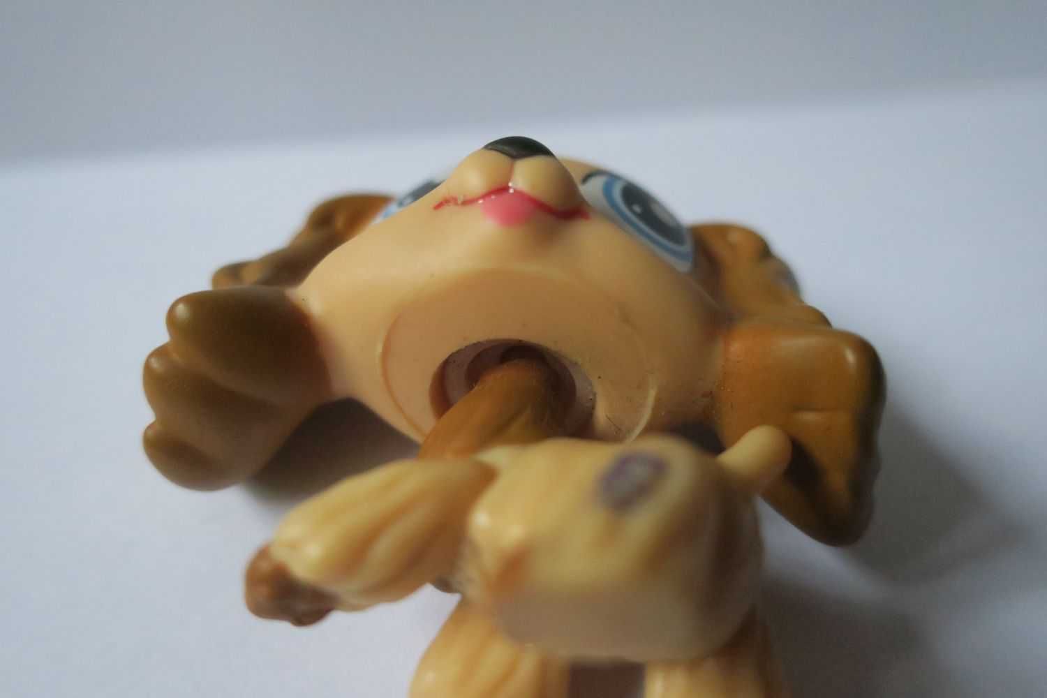 Figurka spaniel Littlest Pet Shop LPS beżowy unikat