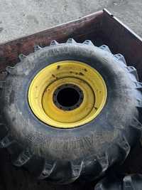 Колесо John deer 650/75 r32