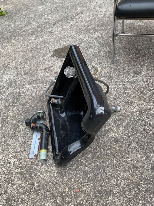 Cadeiras e lava cabeças cabeleireira