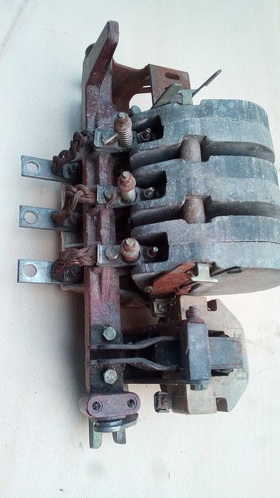 Контактор 220В. 160А