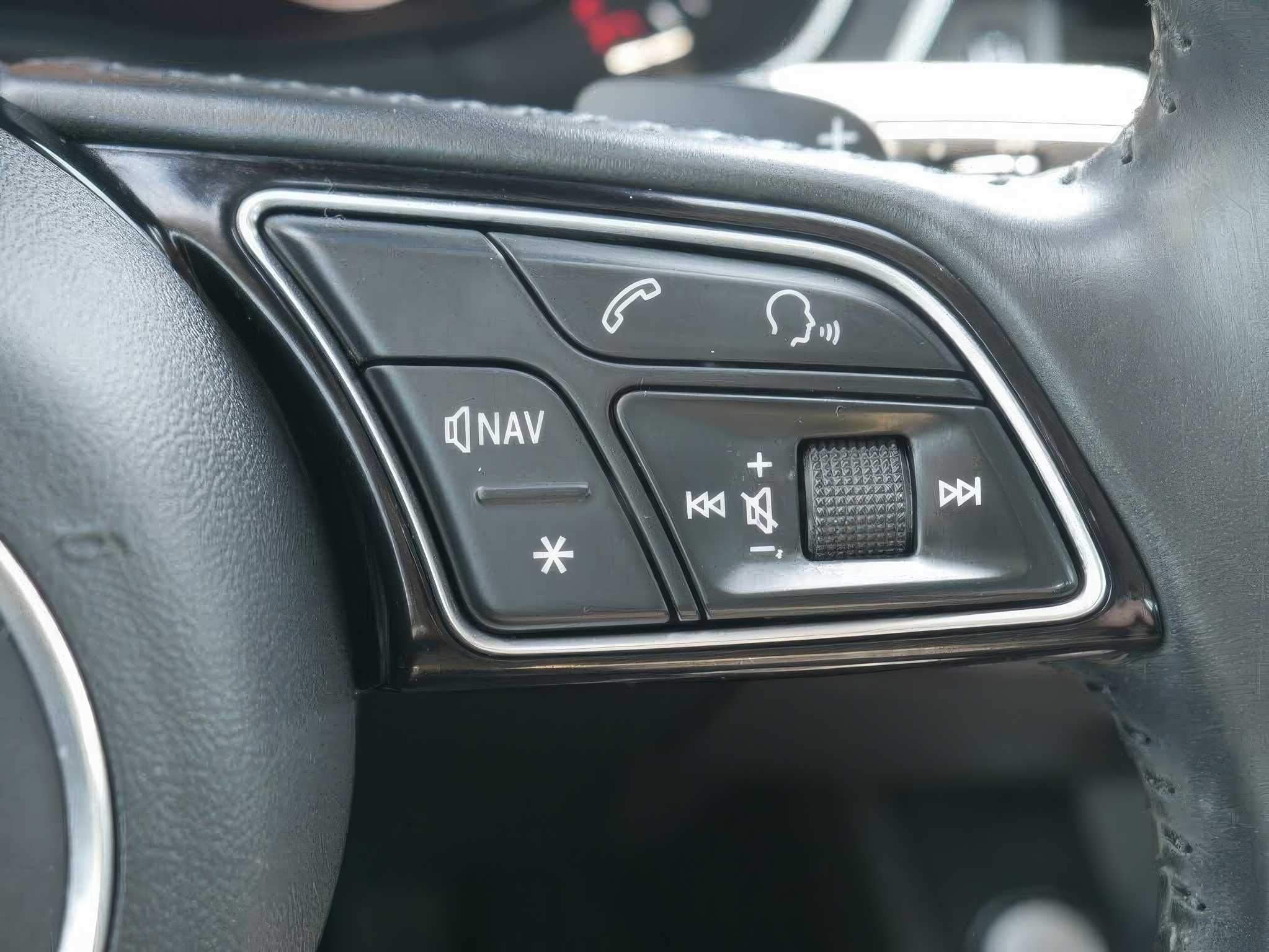 2019 Audi A4 quattro Premium Plus