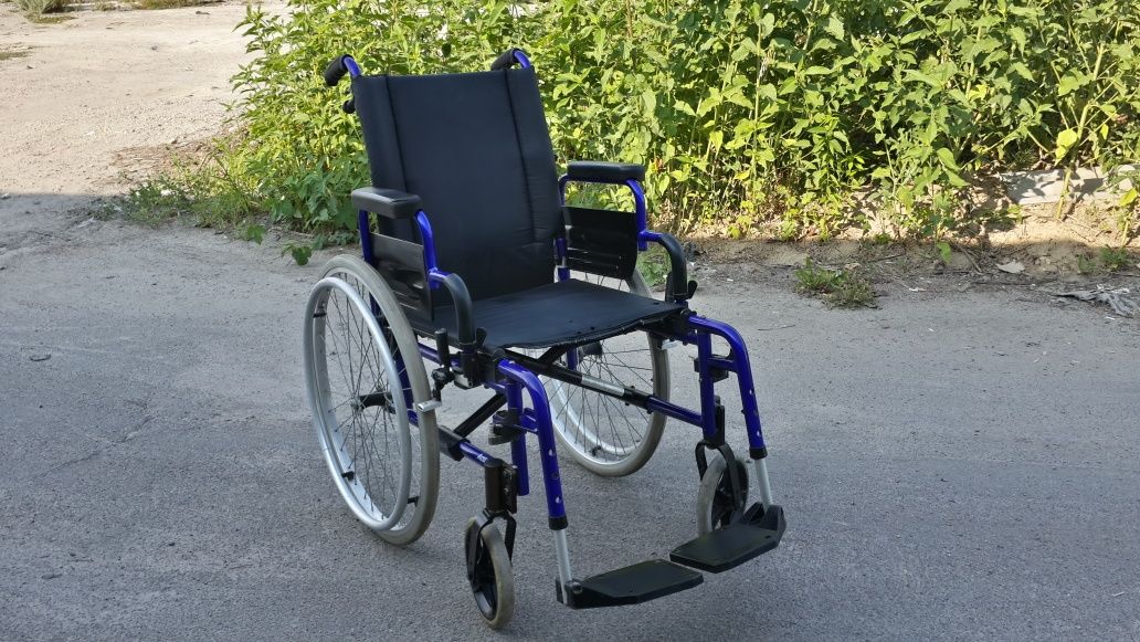 Коляска инвалидная, инвалидне кресло, інвалідне крісло, ШВЕЦІЯ