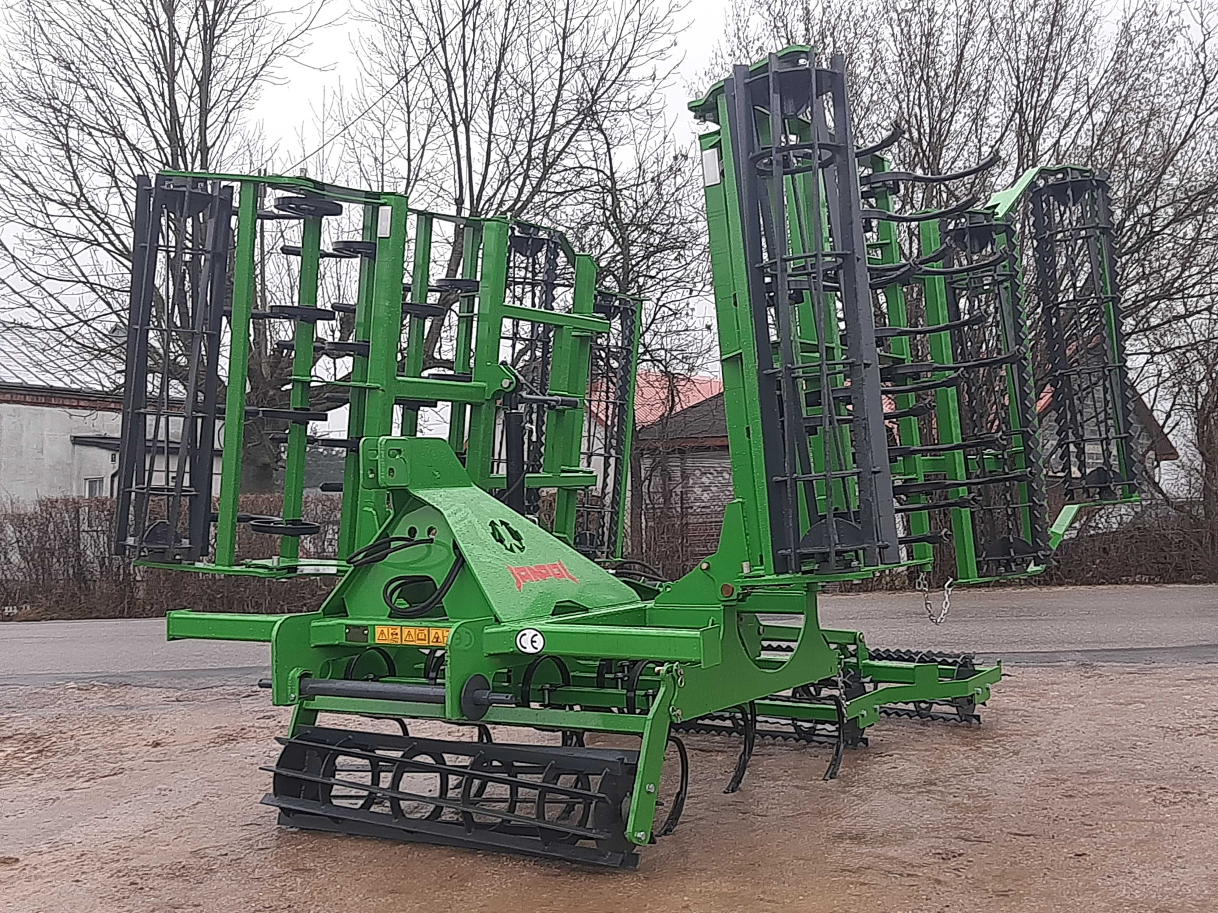Agregat uprawowo-siewny hydrauliczny JANPOL 3,6-4,2-5m OD RĘKI
