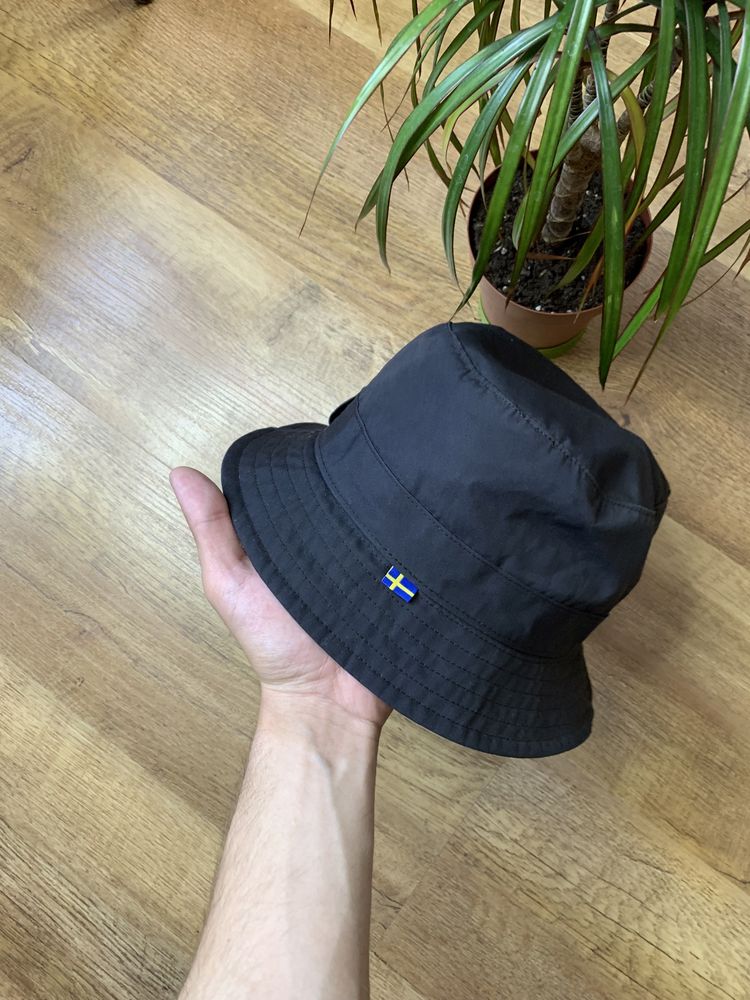 Мужская чёрная панамка Fjallraven Kiruna Hat