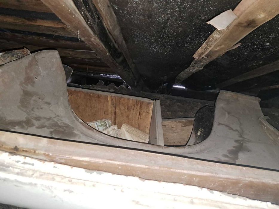 Крило переднє ліве ВАЗ 2101, 2111 (інші)