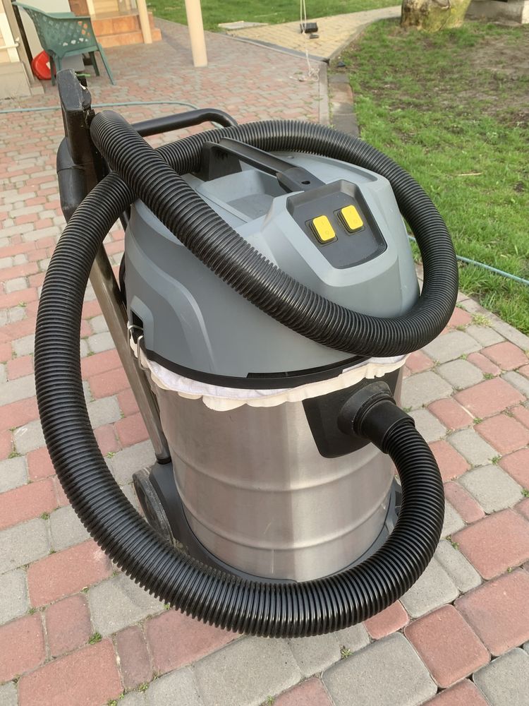 Пилосос Karcher NT 70/2 Me classic