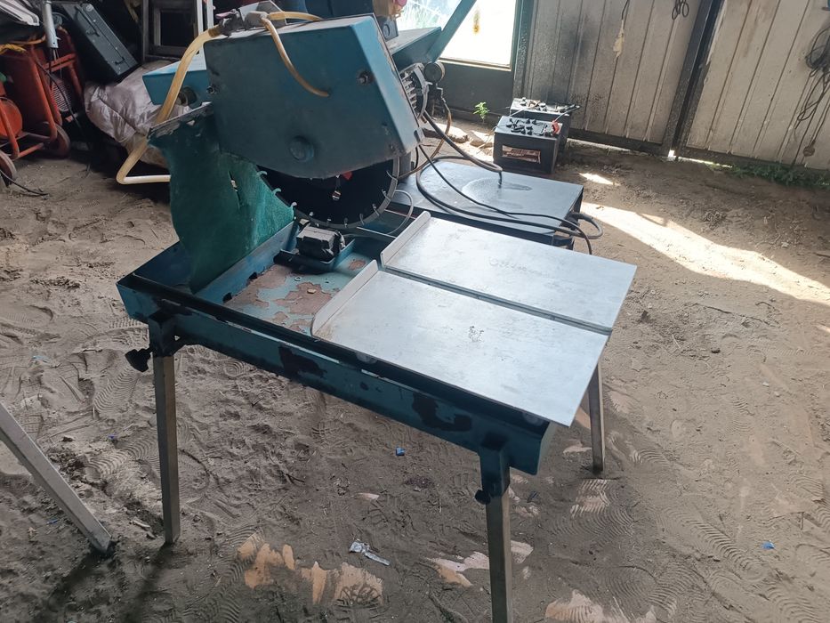 Przecinarka do betonu kostki brukowej nowa piła 230v