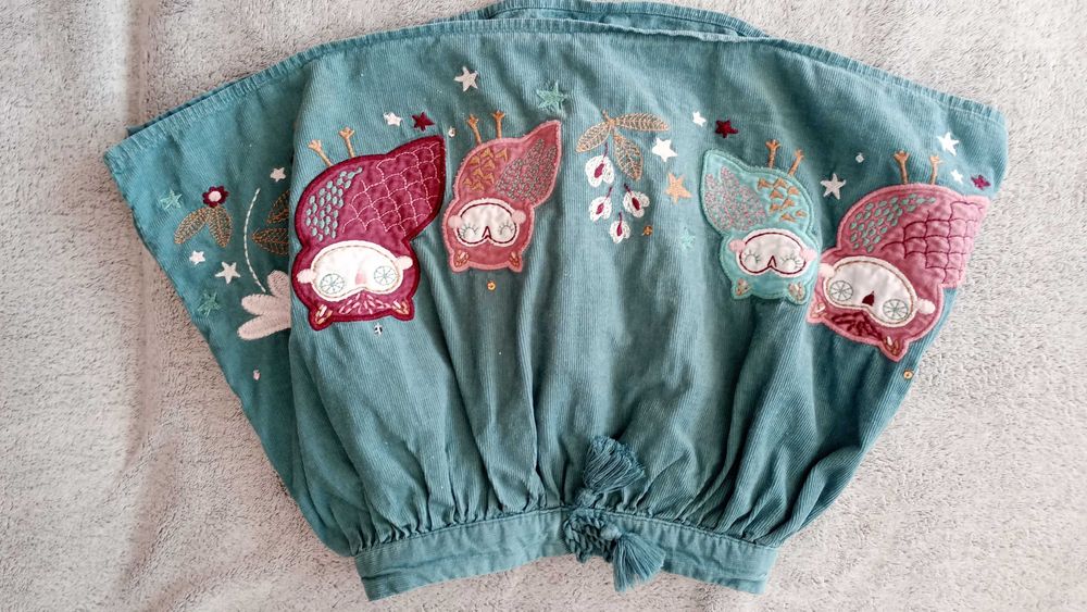 Sprzedam spódnicę rozm. 98-104