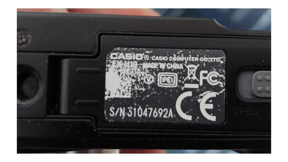 Máquina fotográfica Casio exilim