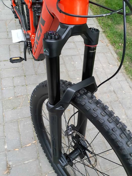 Rower elektryczny Trek Rail 9.8 XT generacja 4 2024 Nowy