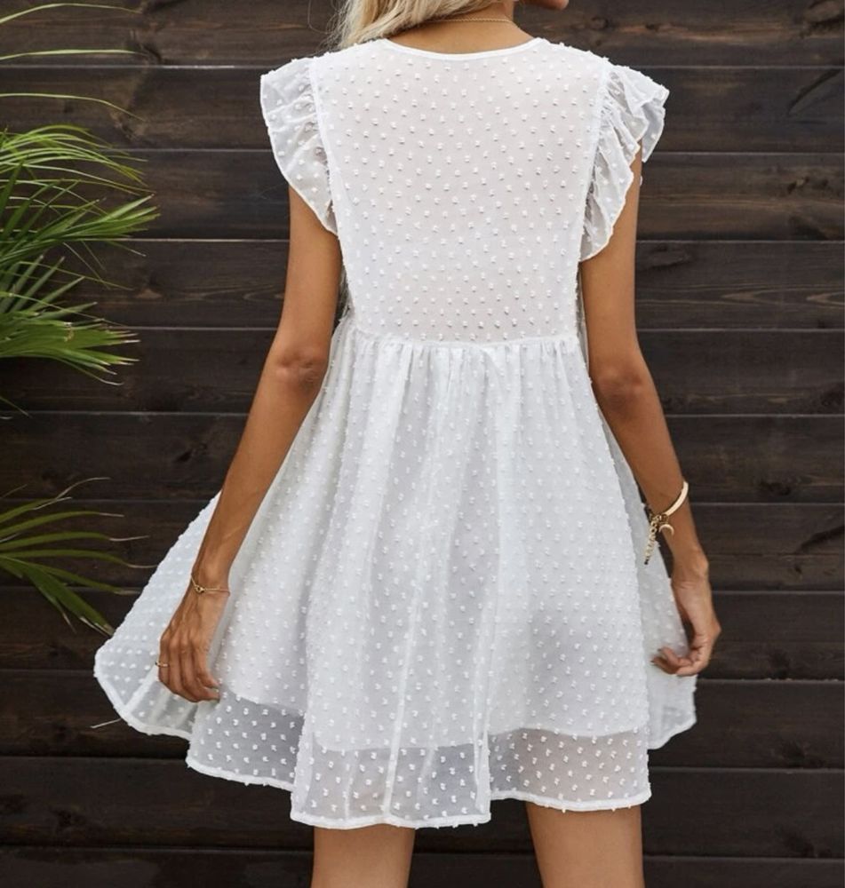 Biała sukienka rozmiar L
