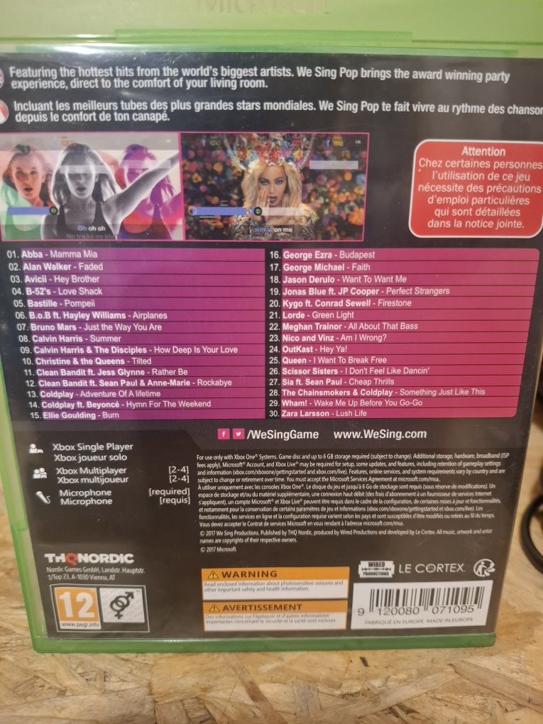 Mikrofony i gra karaoke xbox one
