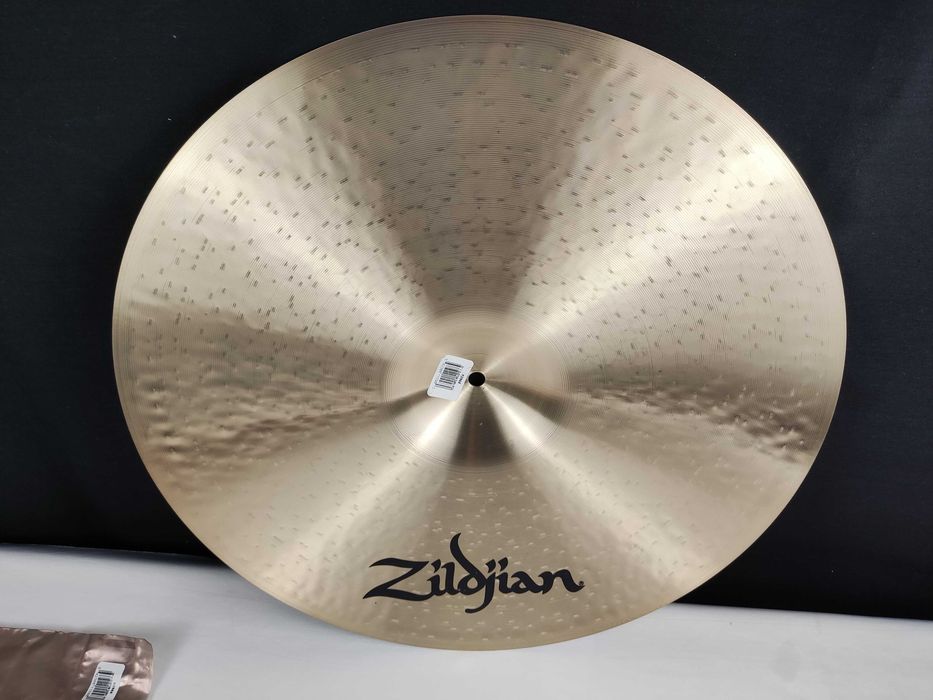Zildjian 20" K Custom Dark Ride NOVO