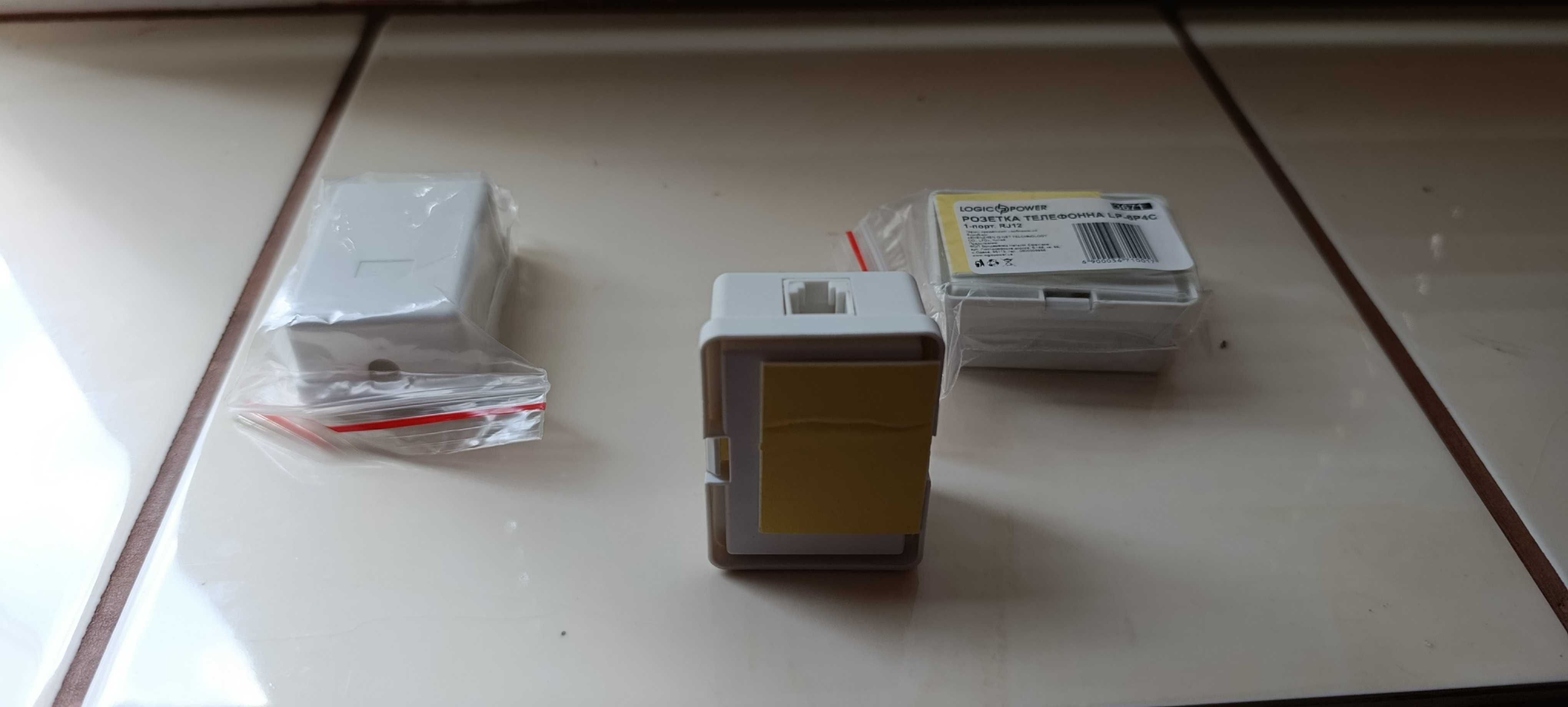 Розетка телефонна LP-6p4c, RJ 12