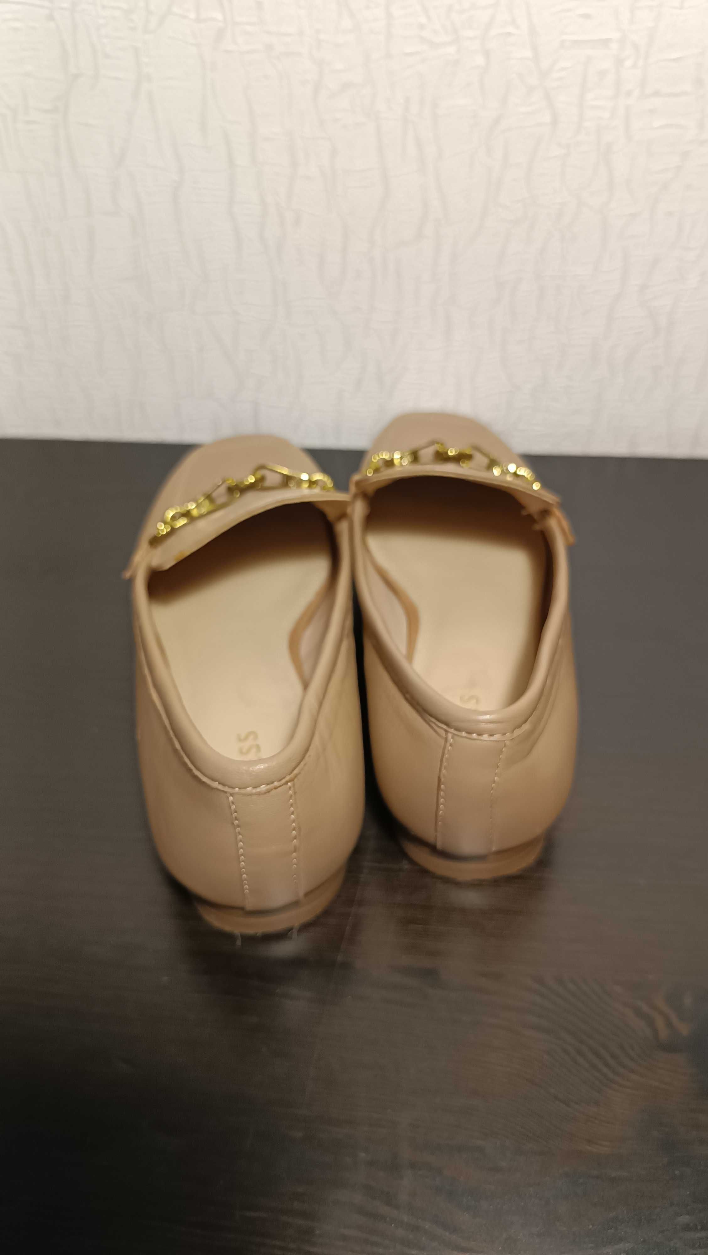 Шкіряні мокасини Guess Marta ,36