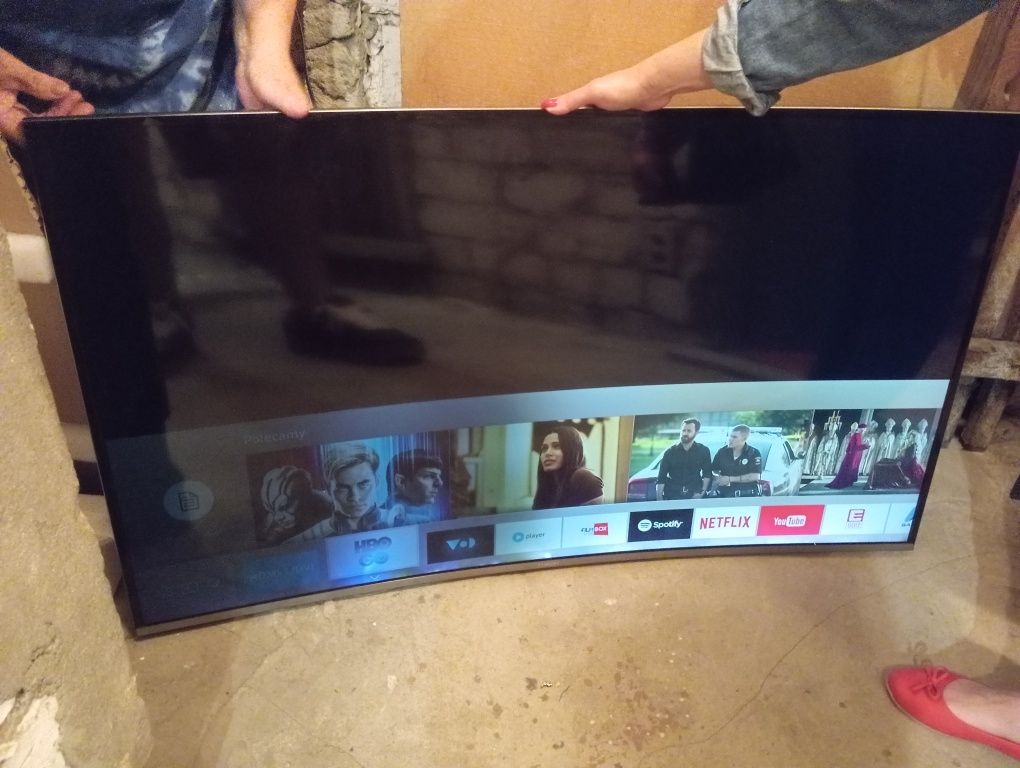 Telewizor Samsung UE49KU6640S 49 cali zakrzywiony ekran