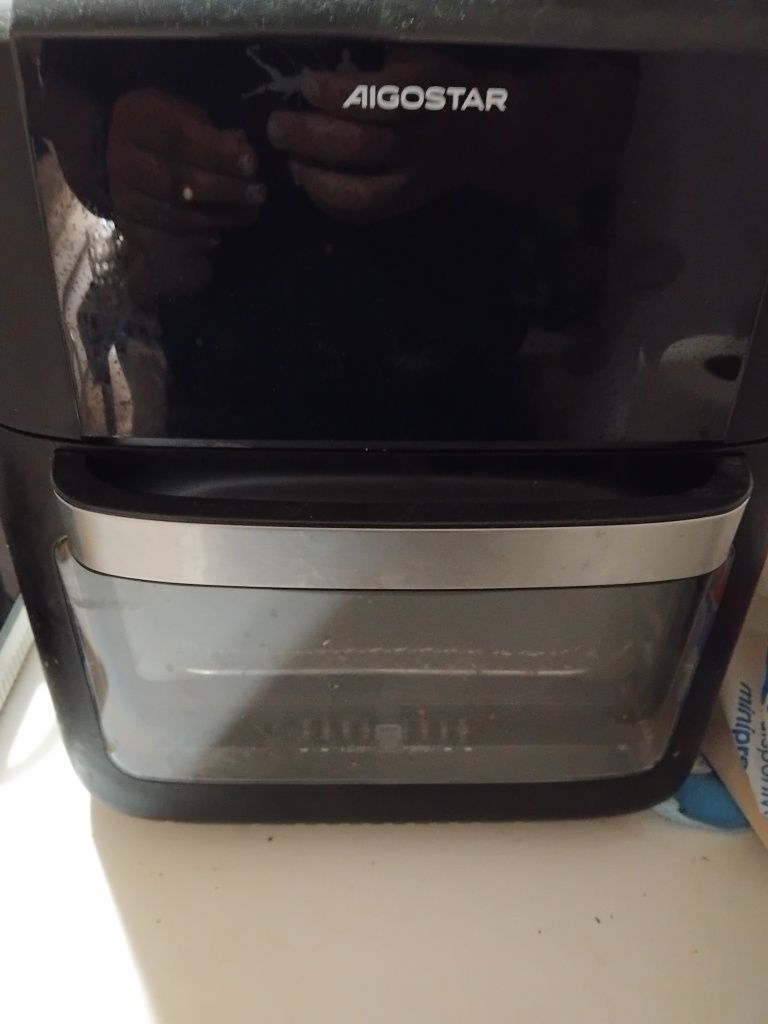 Airfry Aigostar praticamente nova