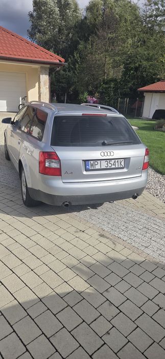 Audi a4 kombi 2.4b