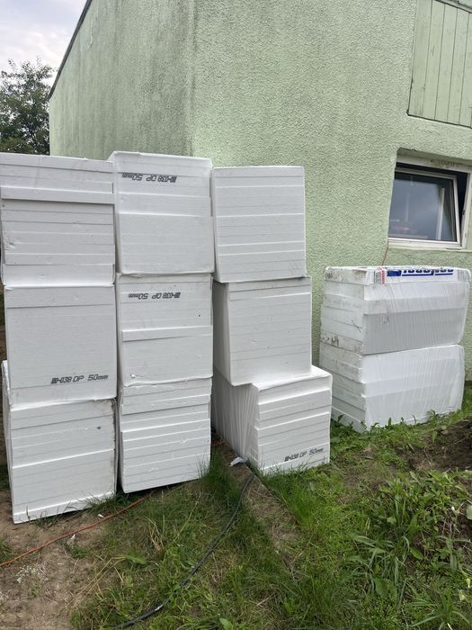 Styropian 5cm oraz 8cm , podloga dach