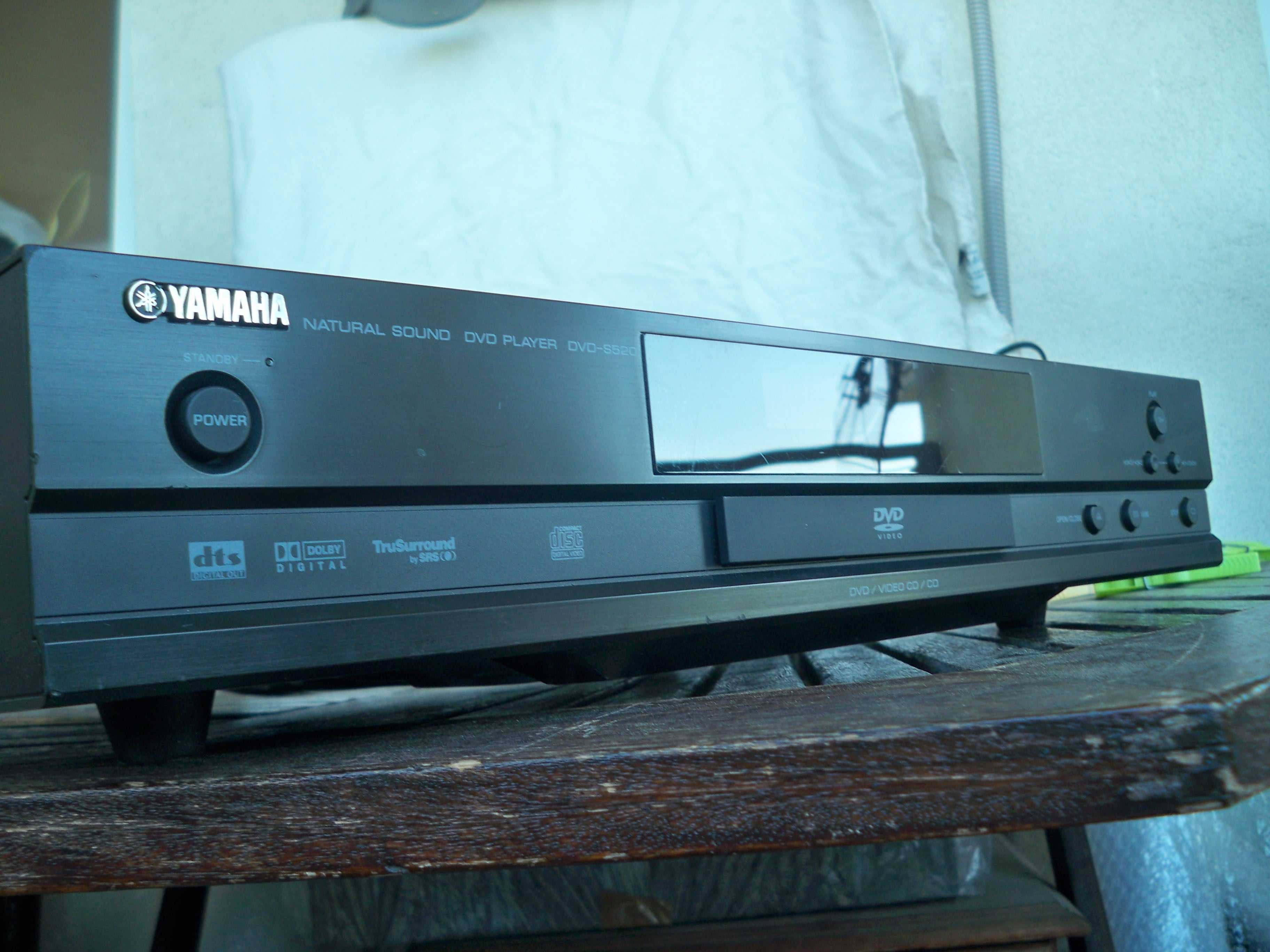 odtwarzacz DVD Yamaha DVD-S520, bez pilota