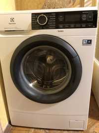 Пральна машина вузька ELECTROLUX EW6S2R26SI