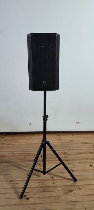 Coluna Eletro-Voice ZLX-12P tenho 2 unidades