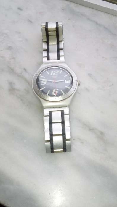 Relógio Swatch alumínio
