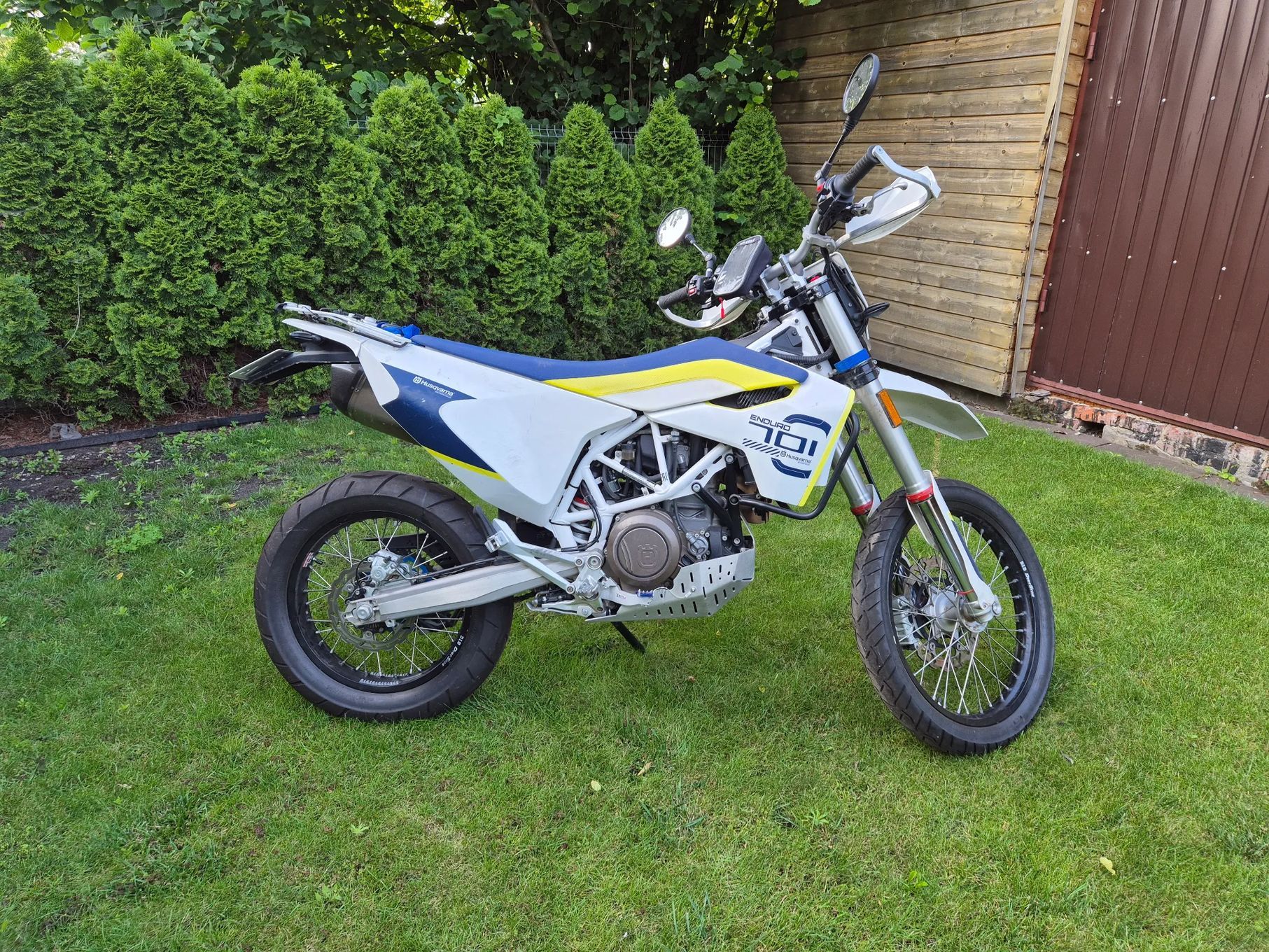 Husqvarna 701 Husqvarna 701 Enduro