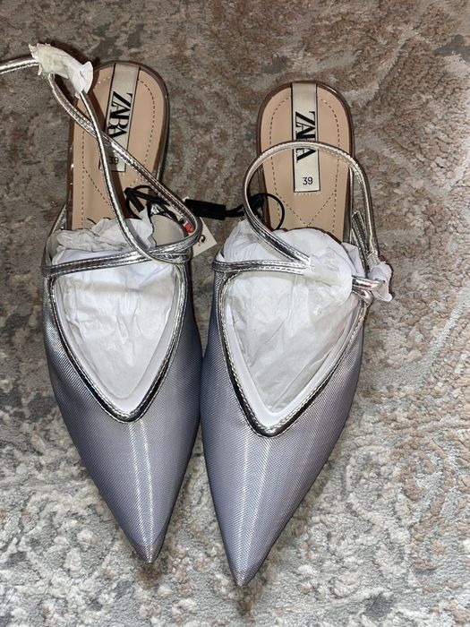 Шльопанці на підборах, мюлі