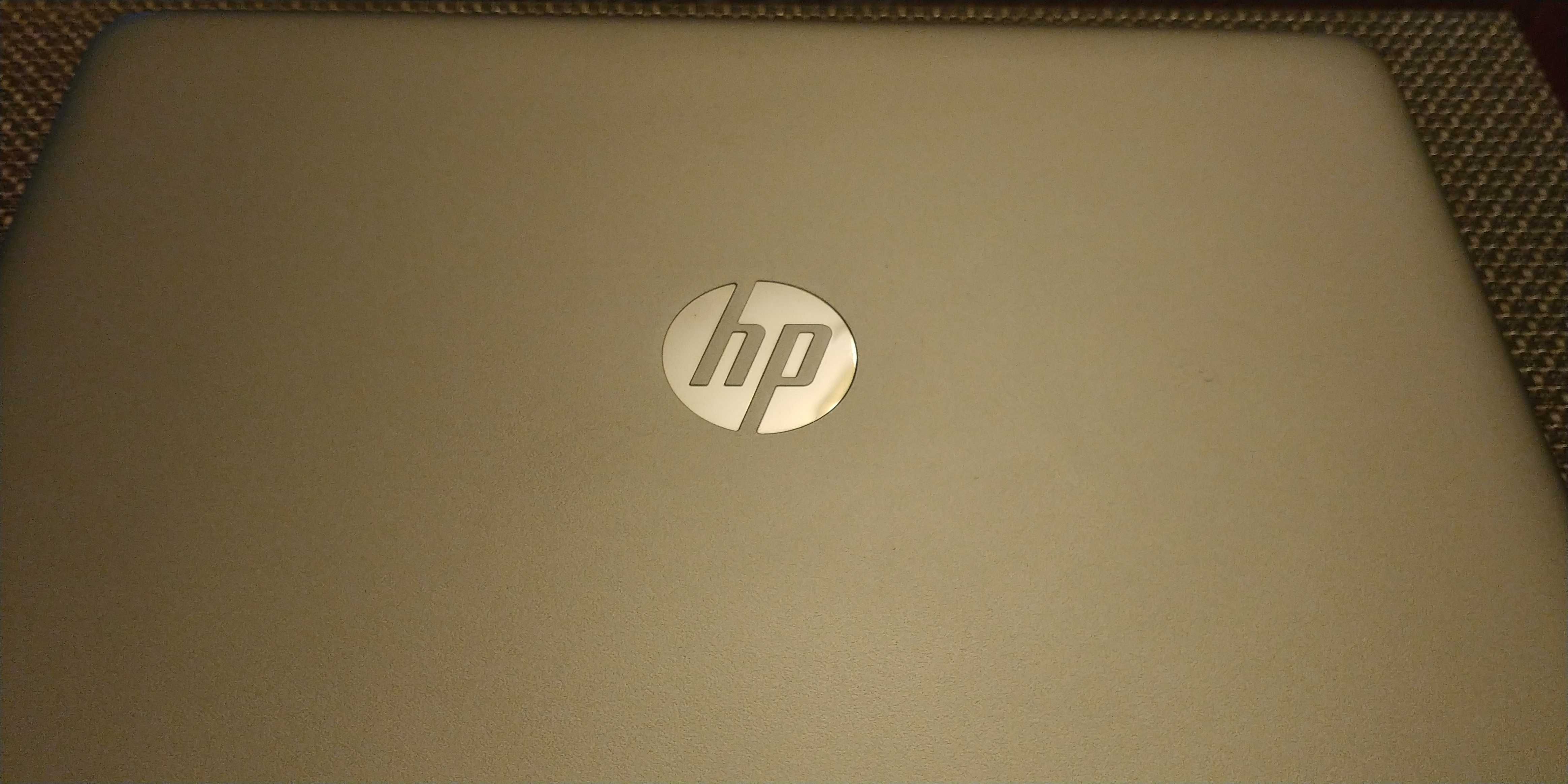 HP EliteBook 840 G3 i5 2.4GHz/ 16GB RAM/ 256GB NVMe +500GB HDD / 14"