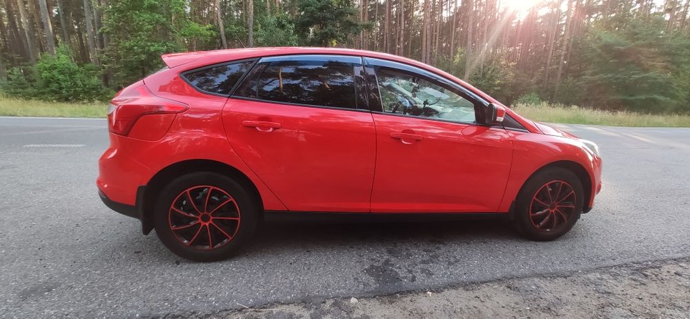 Ford Focus  3  2013 год