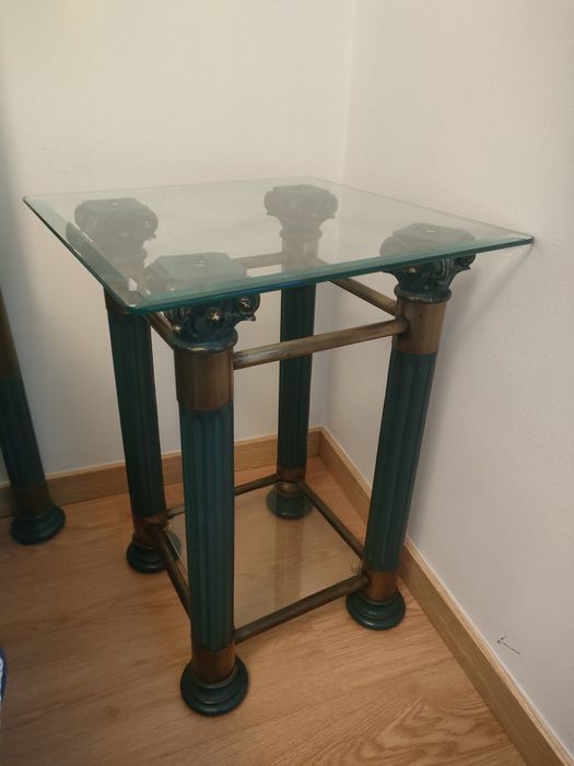 Mesa de cabeceira