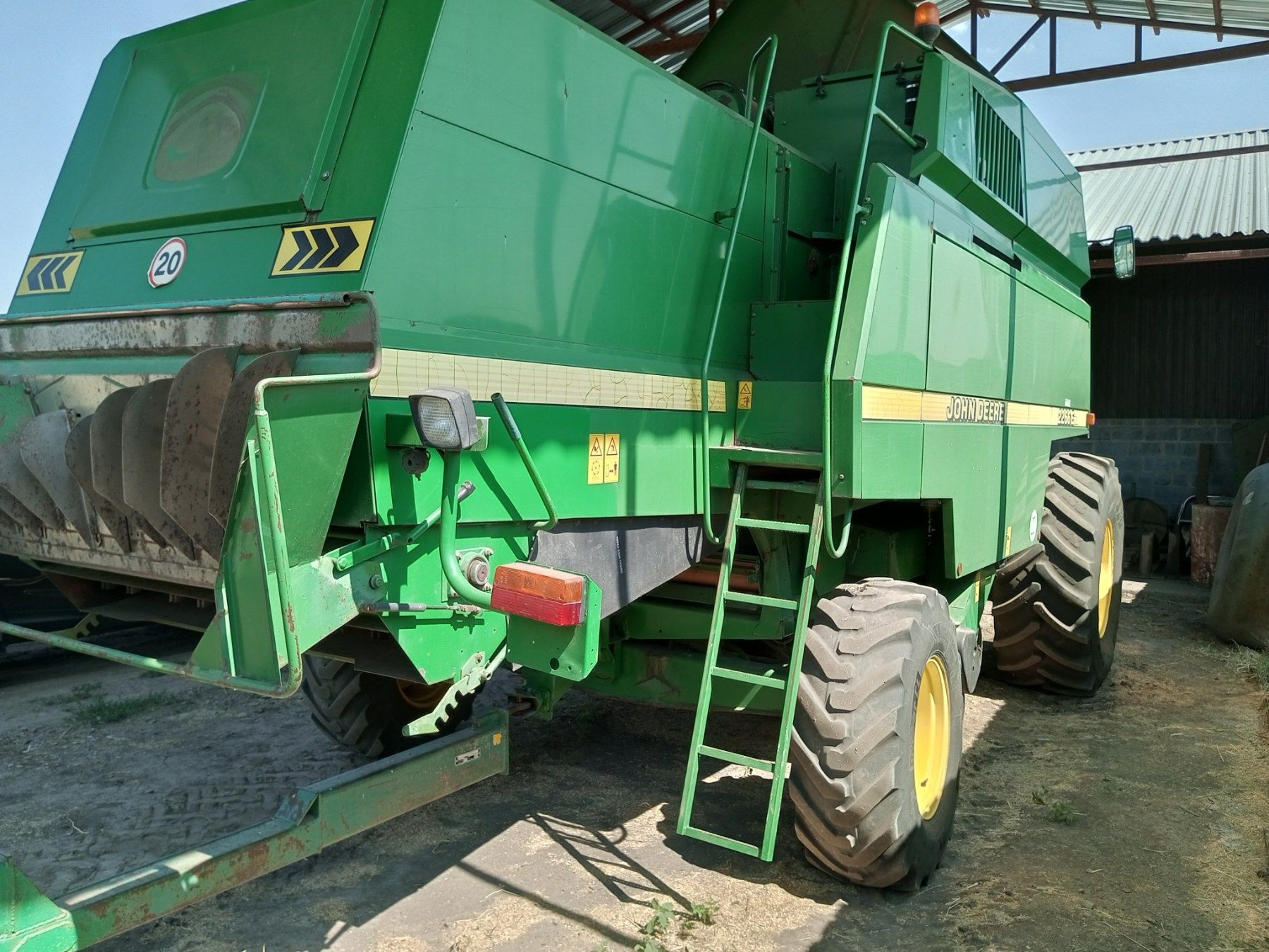 Комбайн john deere