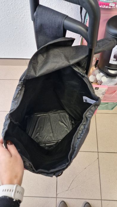 Wózek transportowy na zakupy. Nowy